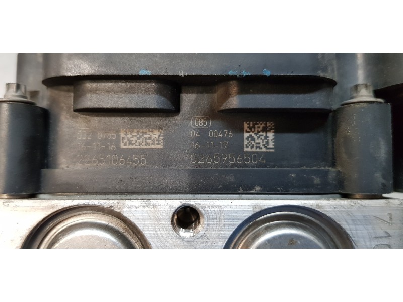 Recambio de abs para toyota verso advance referencia OEM IAM 445400F100  