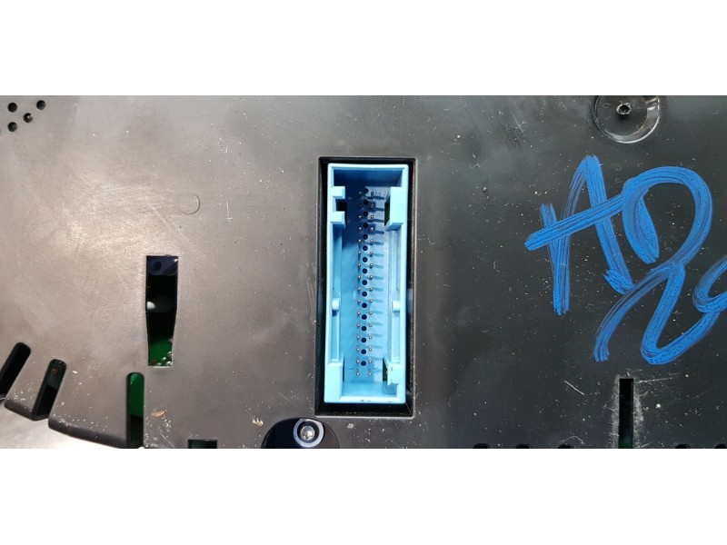 Recambio de cuadro instrumentos para audi a1 (8x) attraction referencia OEM IAM 8X0920930   Recambio de cuadro instrumentos para audi a1 (8x) attraction referencia OEM IAM 8X0920930