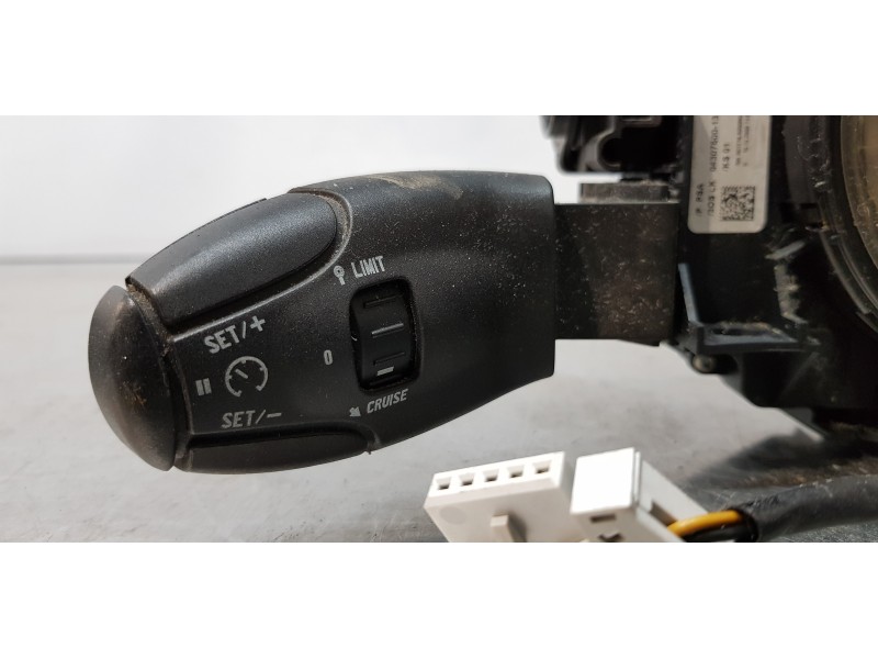 Recambio de mando multifuncion para peugeot 3008 sport pack referencia OEM IAM 96663614XT   Recambio de mando multifuncion para peugeot 3008 sport pack referencia OEM IAM 96663614XT