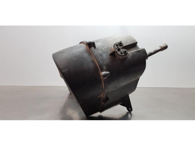 Recambio de filtro aire para audi a1 (8x) attraction referencia OEM IAM 6R0129607C  