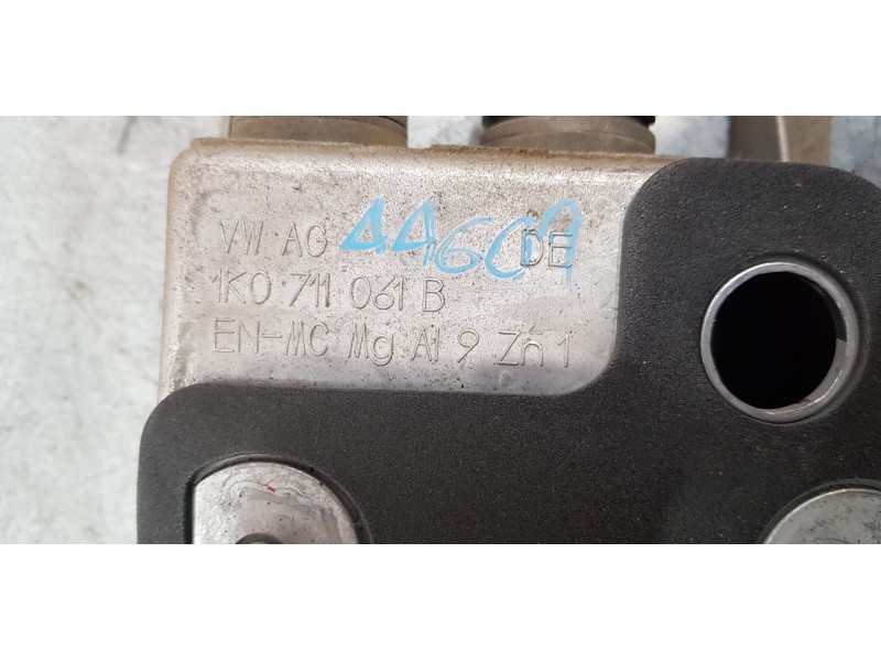 Recambio de varillaje cambio para volkswagen caddy furgón/kombi furgón bmt referencia OEM IAM 1T0711049BD   Recambio de varillaje cambio para volkswagen caddy furgón/kombi furgón bmt referencia OEM IAM 1T0711049BD