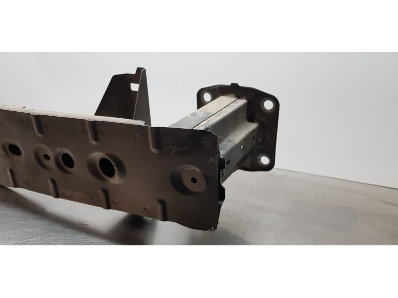 Recambio de refuerzo paragolpes delantero para mazda 3 lim. () luxury referencia OEM IAM B61K50070A  