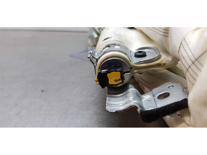 Recambio de airbag cortina delantero izquierdo para toyota verso advance referencia OEM IAM 621800F031   Recambio de airbag cortina delantero izquierdo para toyota verso advance referencia OEM IAM 621800F031