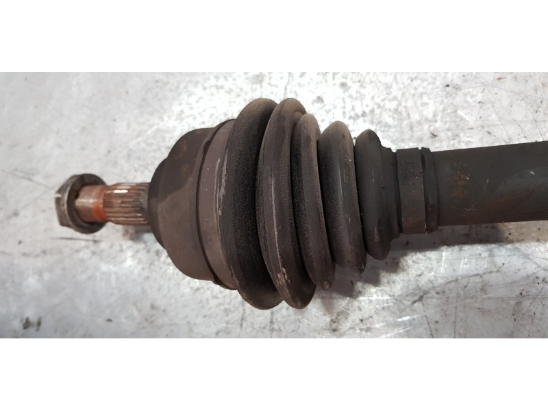 Recambio de transmision delantera derecha para peugeot 3008 sport pack referencia OEM IAM 9684135480   Recambio de transmision delantera derecha para peugeot 3008 sport pack referencia OEM IAM 9684135480