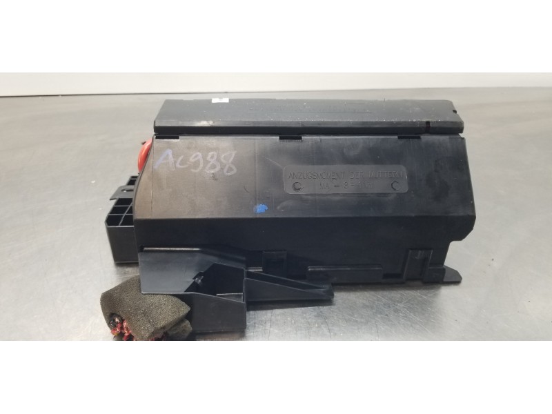 Recambio de caja reles / fusibles para mercedes clase a (w169) a 180 cdi (169.007) referencia OEM IAM 1695451740  