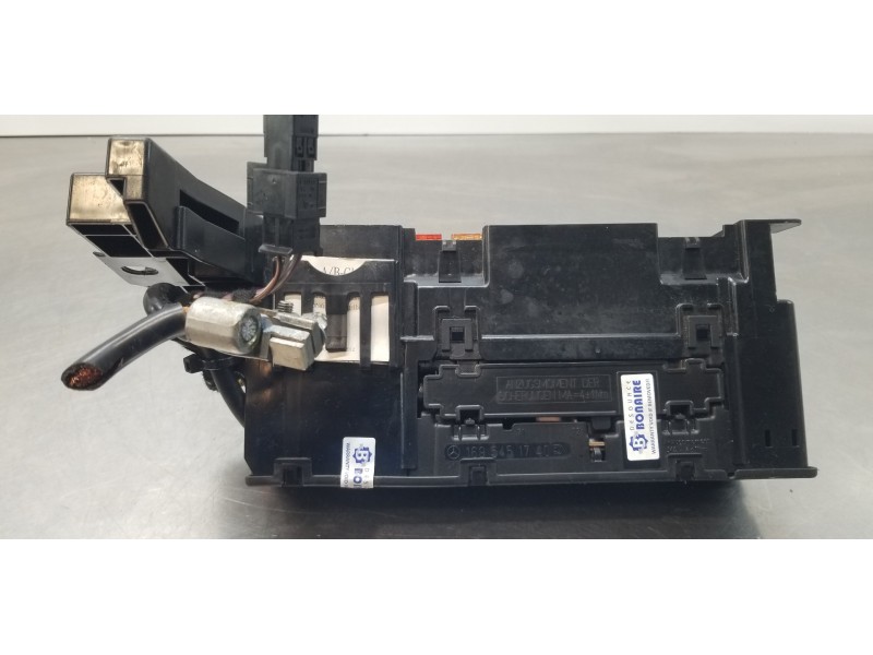 Recambio de caja reles / fusibles para mercedes clase a (w169) a 180 cdi (169.007) referencia OEM IAM 1695451740  