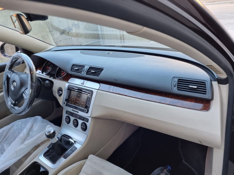 volkswagen passat berlina (3c2) del año 2009