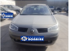 renault megane ii classic berlina del año 2004