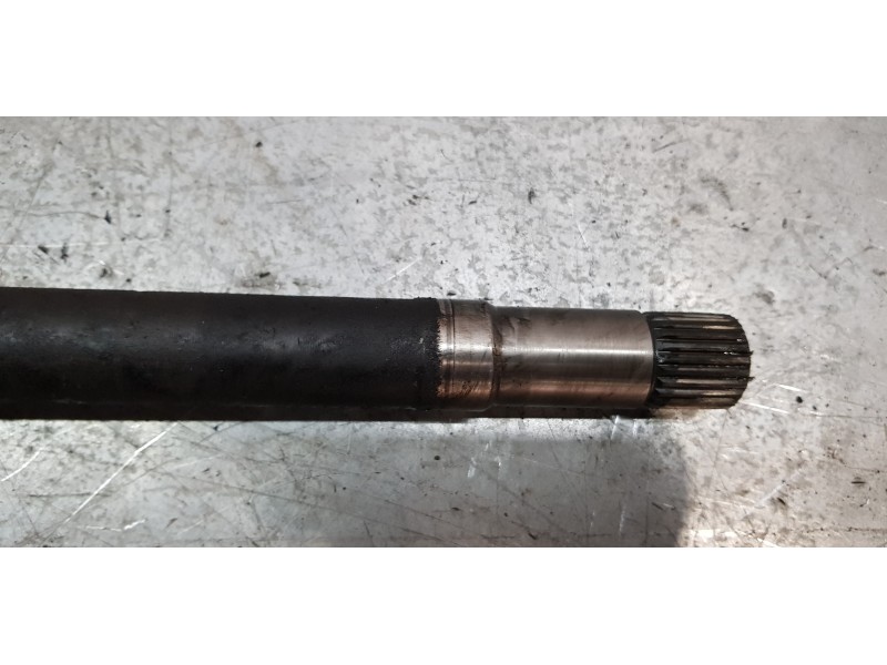 Recambio de transmision delantera derecha para peugeot 3008 sport pack referencia OEM IAM 9684135480   Recambio de transmision delantera derecha para peugeot 3008 sport pack referencia OEM IAM 9684135480