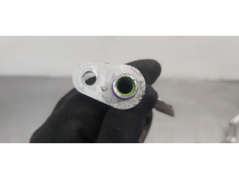 Recambio de tubos aire acondicionado para jaguar xf r-sport awd referencia OEM IAM T4A11663  