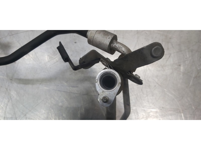 Recambio de tubos aire acondicionado para jaguar xf r-sport awd referencia OEM IAM T4A11663  