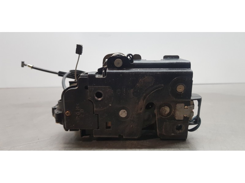 Recambio de cerradura puerta trasera derecha para skoda fabia (6y2/6y3) attractive referencia OEM IAM 3B4839016AG   Recambio de cerradura puerta trasera derecha para skoda fabia (6y2/6y3) attractive referencia OEM IAM 3B4839016AG