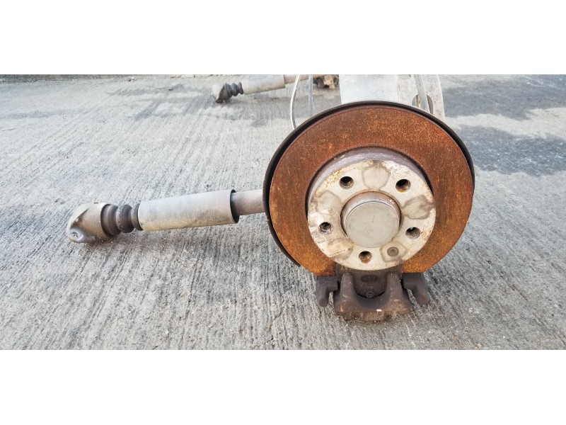 Recambio de puente trasero para audi a1 (8x) attraction referencia OEM IAM 6R0500051C  