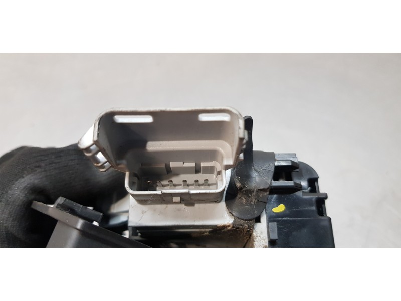 Recambio de cerradura puerta trasera derecha para citroen c4 berlina exclusive referencia OEM IAM 9686733780   Recambio de cerradura puerta trasera derecha para citroen c4 berlina exclusive referencia OEM IAM 9686733780