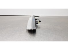 Recambio de luz central de freno para peugeot 308 sw active referencia OEM IAM 9811951080   2