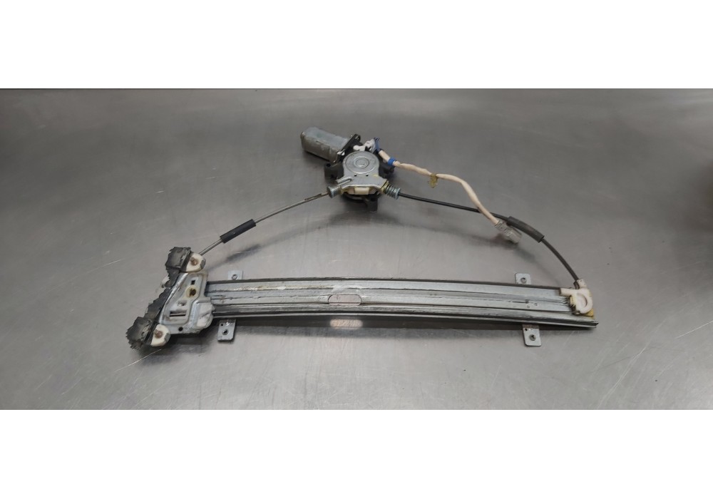 Recambio de elevalunas delantero derecho para honda civic berlina 3 (ep1/2) 1.6i es referencia OEM IAM 72210S6DG11   Recambio de elevalunas delantero derecho para honda civic berlina 3 (ep1/2) 1.6i es referencia OEM IAM 72210S6DG11