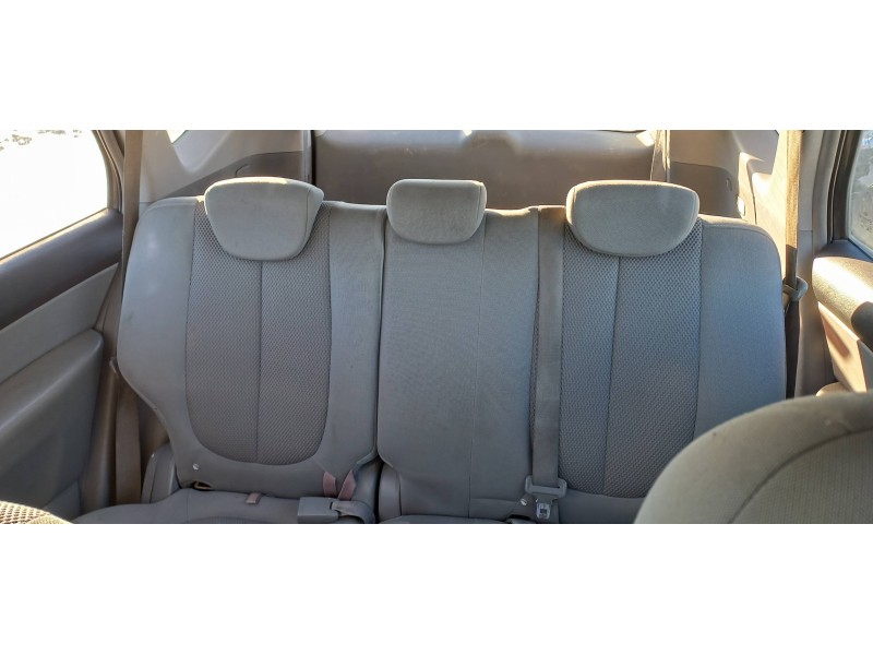 kia carens (un) del año 2008