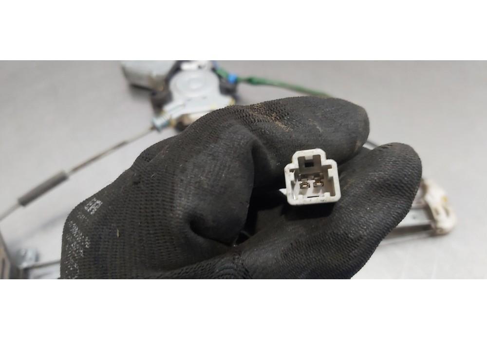 Recambio de elevalunas trasero derecho para honda civic berlina 3 (ep1/2) 1.6i es referencia OEM IAM 72710S6D013   Recambio de elevalunas trasero derecho para honda civic berlina 3 (ep1/2) 1.6i es referencia OEM IAM 72710S6D013