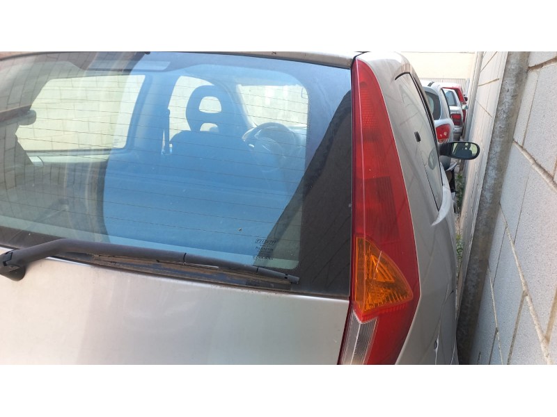 fiat punto berlina (188) del año 2003