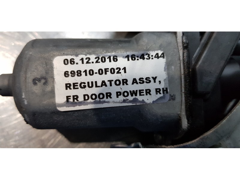 Recambio de elevalunas delantero derecho para toyota verso advance referencia OEM IAM 857100F031  