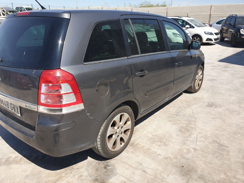 opel zafira b del año 2010