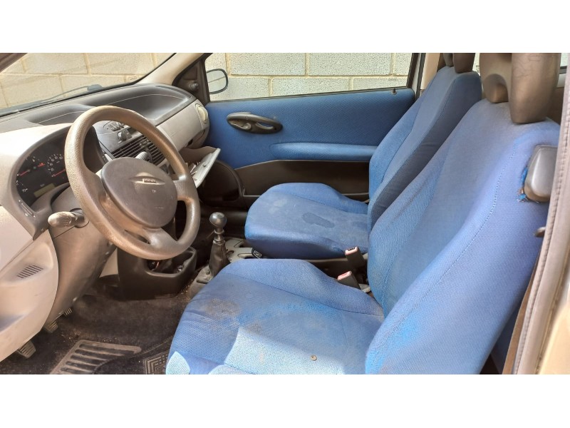 fiat punto berlina (188) del año 2003