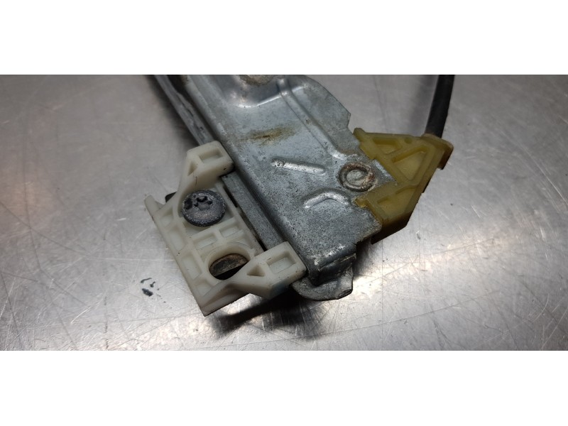 Recambio de elevalunas delantero izquierdo para citroen c4 picasso 2.0 hdi fap referencia OEM IAM 9221CV 9674032780  Recambio de elevalunas delantero izquierdo para citroen c4 picasso 2.0 hdi fap referencia OEM IAM 9221CV 9674032780