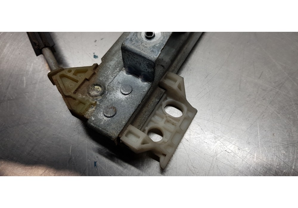 Recambio de elevalunas delantero izquierdo para citroen c4 picasso 2.0 hdi fap referencia OEM IAM 9221CV 9674032780  Recambio de elevalunas delantero izquierdo para citroen c4 picasso 2.0 hdi fap referencia OEM IAM 9221CV 9674032780