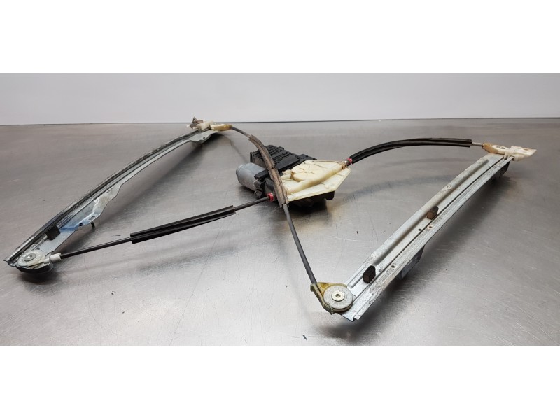 Recambio de elevalunas delantero izquierdo para citroen c4 picasso 2.0 hdi fap referencia OEM IAM 9221CV 9674032780  Recambio de elevalunas delantero izquierdo para citroen c4 picasso 2.0 hdi fap referencia OEM IAM 9221CV 9674032780