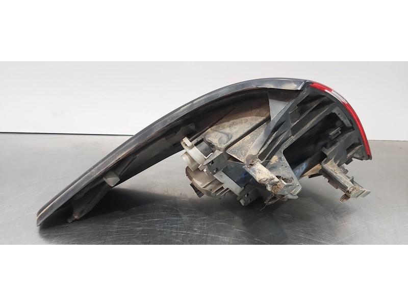 Recambio de piloto trasero derecho para citroen c4 picasso 2.0 hdi fap referencia OEM IAM 6351LQ   Recambio de piloto trasero derecho para citroen c4 picasso 2.0 hdi fap referencia OEM IAM 6351LQ