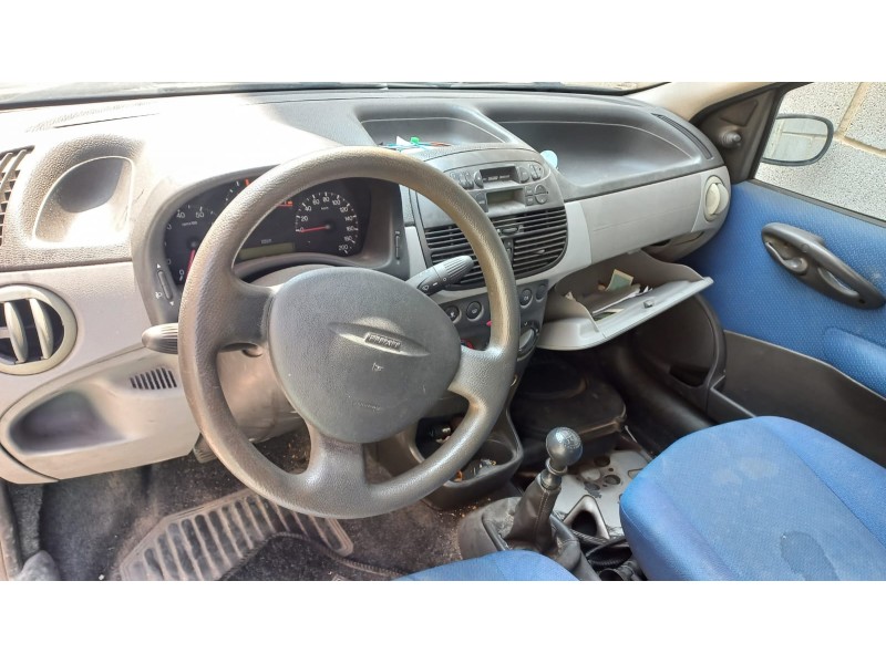 fiat punto berlina (188) del año 2003