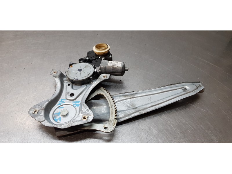 Recambio de elevalunas trasero izquierdo para toyota verso advance referencia OEM IAM 857200F04   Recambio de elevalunas trasero izquierdo para toyota verso advance referencia OEM IAM 857200F04