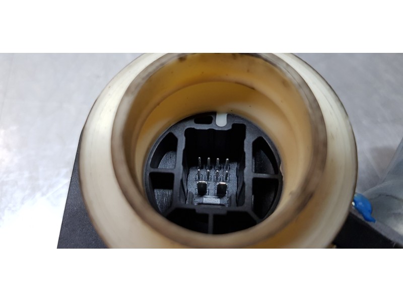 Recambio de elevalunas trasero izquierdo para toyota verso advance referencia OEM IAM 857200F04   Recambio de elevalunas trasero izquierdo para toyota verso advance referencia OEM IAM 857200F04