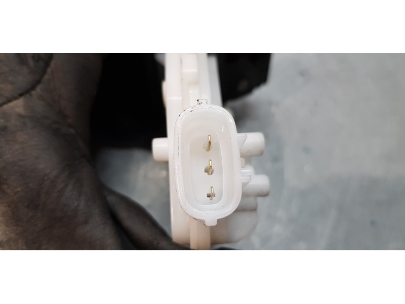 Recambio de cerradura maletero / porton para toyota auris touring sports (e18) hybrid advance referencia OEM IAM 6935002090   Recambio de cerradura maletero / porton para toyota auris touring sports (e18) hybrid advance referencia OEM IAM 6935002090