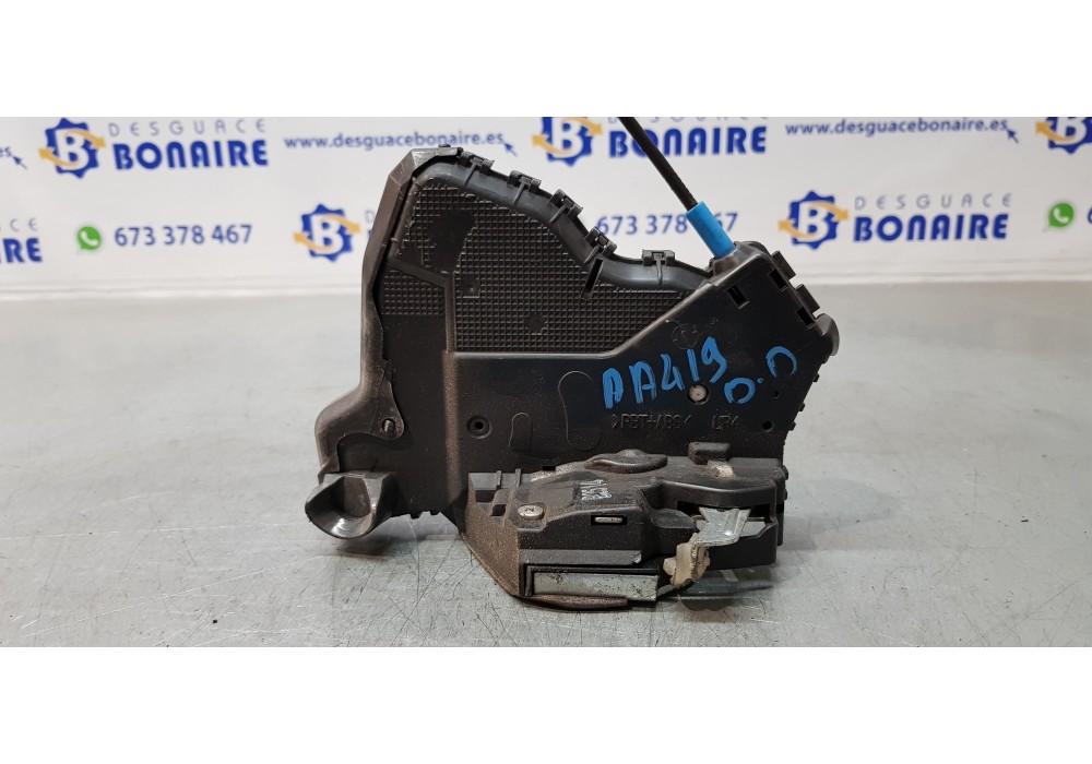 Recambio de cerradura puerta delantera derecha para toyota auris touring sports (e18) hybrid advance referencia OEM IAM 69030051