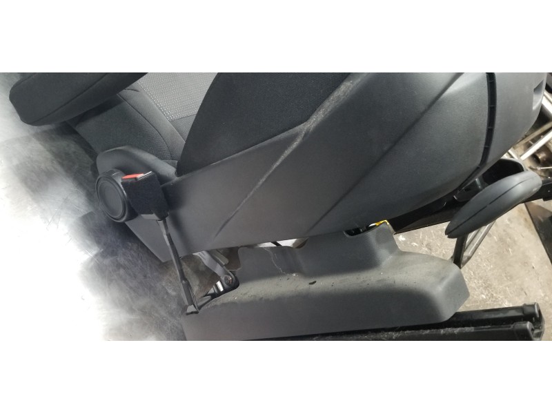 Recambio de juego asientos completo para citroen c4 grand picasso exclusive referencia OEM IAM 1610146580 1610147580 1610147080
