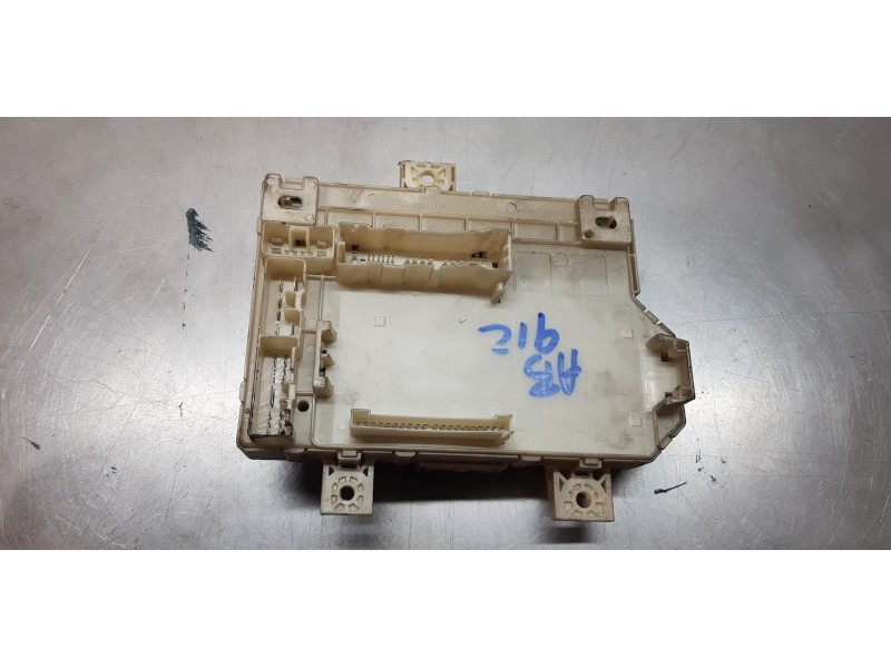 Recambio de caja reles / fusibles para smart forfour cdi (50kw) referencia OEM IAM A4545400424  