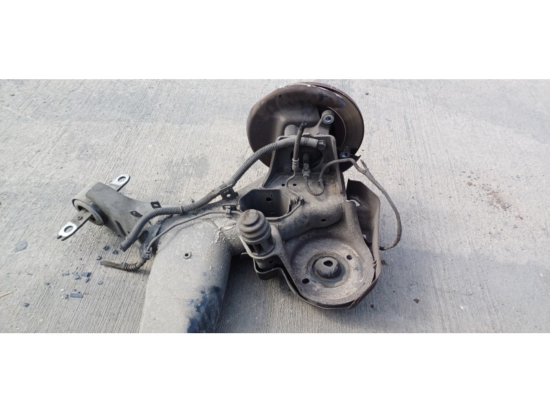 Recambio de puente trasero para citroen c4 picasso feel referencia OEM IAM 1610186480  