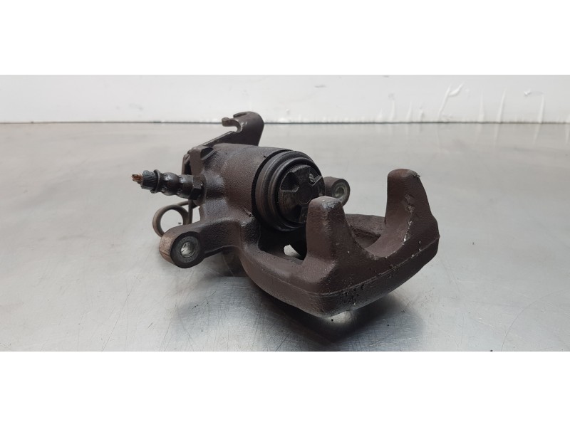 Recambio de pinza freno trasera derecha para smart forfour cdi (50kw) referencia OEM IAM A4544200801  
