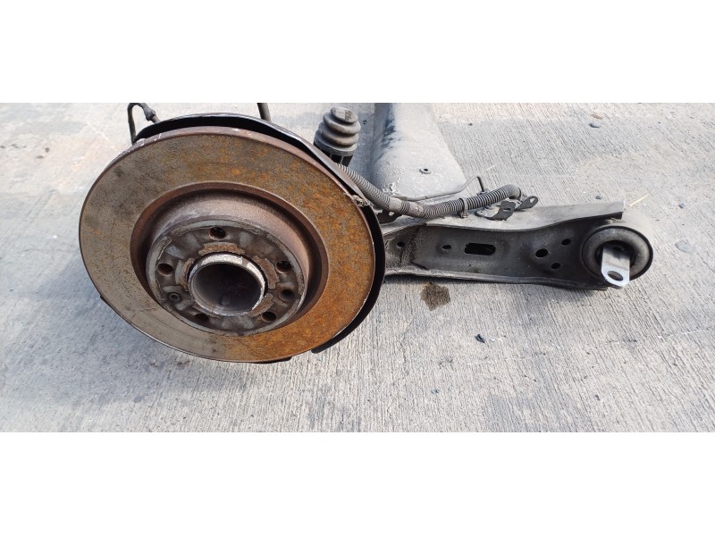 Recambio de puente trasero para citroen c4 picasso feel referencia OEM IAM 1610186480  