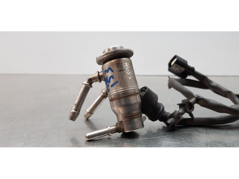 Recambio de inyector para ford transit kastenwagen (ttg) 310 l2 ambiente referencia OEM IAM GK215J281AE  