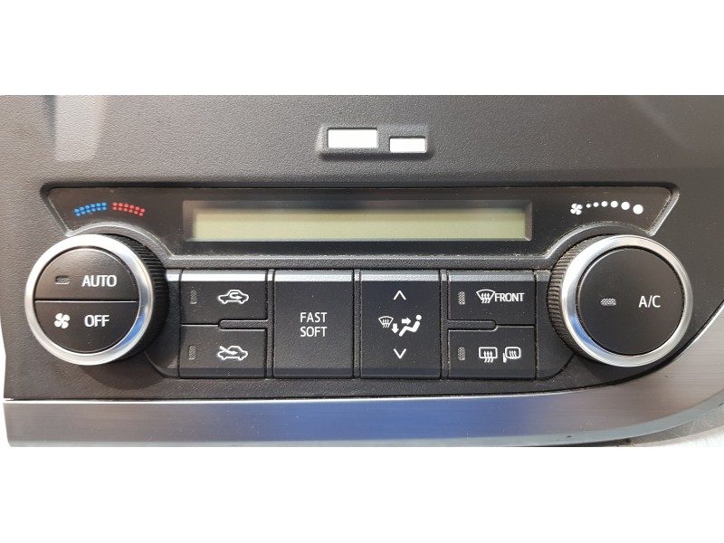 Recambio de mando climatizador para toyota auris touring sports (e18) hybrid advance referencia OEM IAM 5590002460  