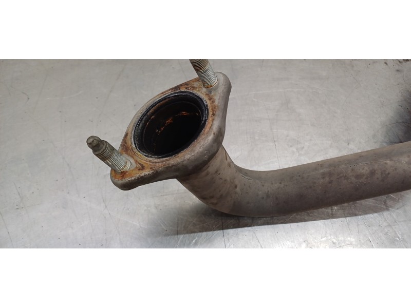 Recambio de tubo escape trasero para hyundai kona klass 2wd referencia OEM IAM 28710J9410  