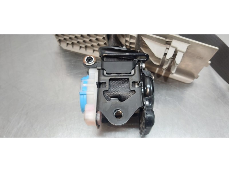 Recambio de cinturon seguridad delantero derecho para opel insignia berlina limousine referencia OEM IAM 84025371   Recambio de cinturon seguridad delantero derecho para opel insignia berlina limousine referencia OEM IAM 84025371