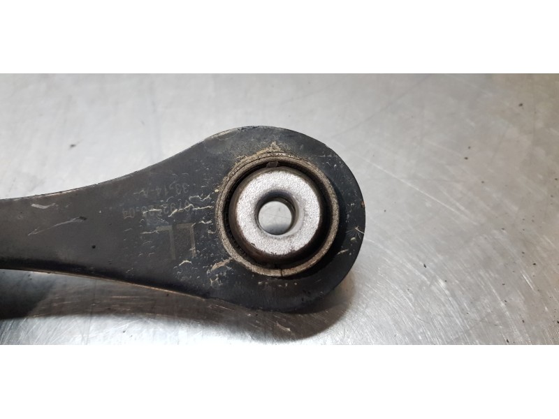 Recambio de brazo suspension inferior trasero derecho para bmw serie 3 touring (f31) 318d referencia OEM IAM 679252704  
