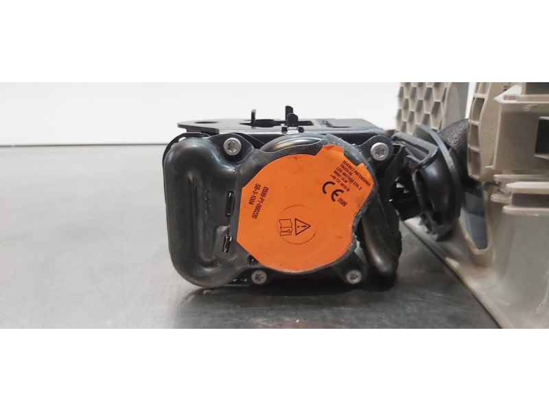 Recambio de cinturon seguridad delantero derecho para opel insignia berlina limousine referencia OEM IAM 84025371   Recambio de cinturon seguridad delantero derecho para opel insignia berlina limousine referencia OEM IAM 84025371