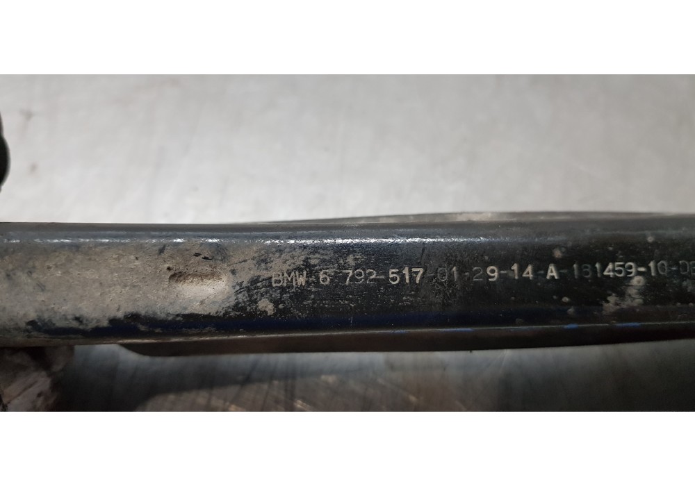 Recambio de brazo suspension superior trasero derecho para bmw serie 3 touring (f31) 318d referencia OEM IAM 679251701  