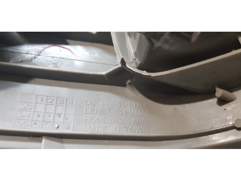 Recambio de piloto trasero derecho para bmw serie 3 berlina (e46) 316i referencia OEM IAM 63218364922   Recambio de piloto trasero derecho para bmw serie 3 berlina (e46) 316i referencia OEM IAM 63218364922