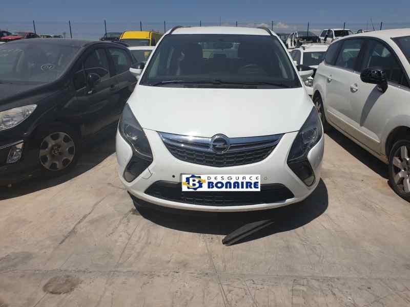 opel zafira tourer del año 2014