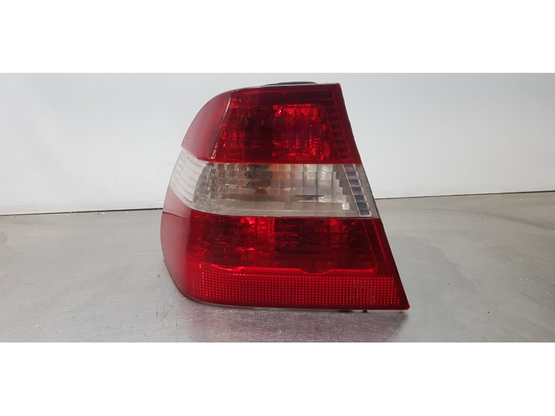 Recambio de piloto trasero izquierdo para bmw serie 3 berlina (e46) 316i referencia OEM IAM 63218364921  